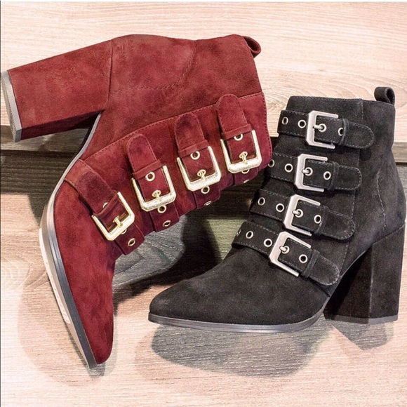 NIB Red Wine Studs Buckle Grommet Ankle Bootie - Picture 6 of 6